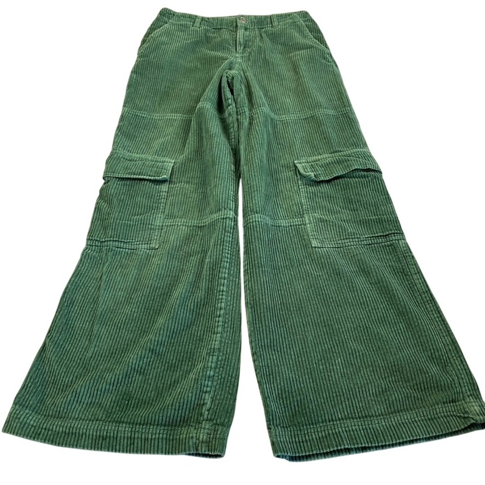 Empyre Women Green Corduroy Cargo Pants Wide Leg High Rise Small Skate Pants